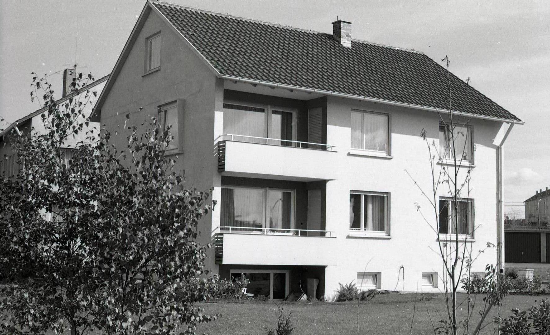 Prodej domu 200 m², pozemek 738 m², Donauschwabenstr. 29, Heidenheim an der Brenz, Bádensko-Württembersko Prodej domu 200 m², pozemek 738 m², Donauschwabenstr. 29, Heidenheim an der Brenz, Bádensko-Württembersko