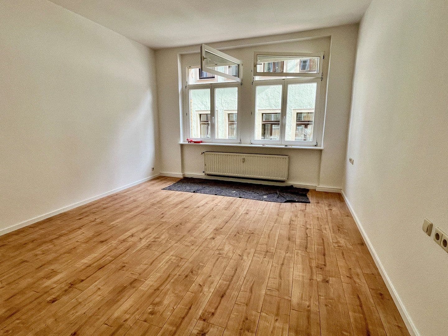 Pronájem bytu 2+1 74 m², Görnische Gasse 28/29, Míšeň, Sasko Pronájem bytu 2+1 74 m², Görnische Gasse 28/29, Míšeň, Sasko