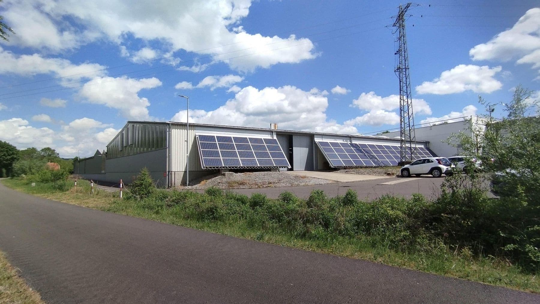 Pronájem nebytového prostoru 1.000 m², Industriegebiet 6, Saarbrücken, Země Sársko Pronájem nebytového prostoru 1.000 m², Industriegebiet 6, Saarbrücken, Země Sársko