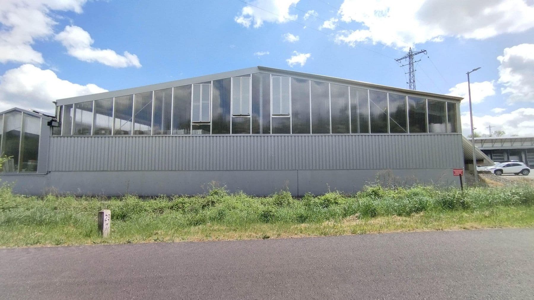 Pronájem nebytového prostoru 1.000 m², Industriegebiet 6, Saarbrücken, Země Sársko Pronájem nebytového prostoru 1.000 m², Industriegebiet 6, Saarbrücken, Země Sársko