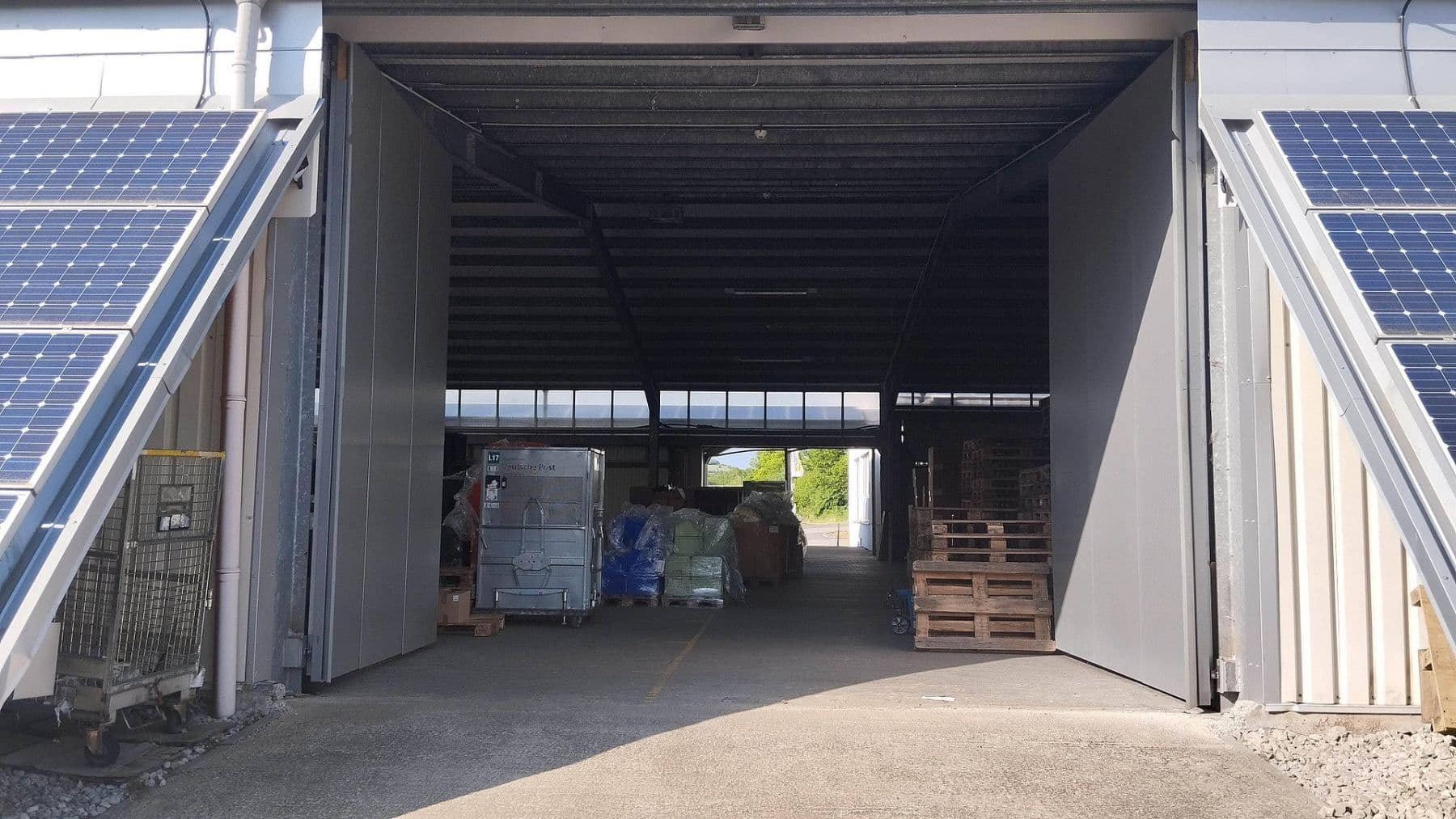 Pronájem nebytového prostoru 1.000 m², Industriegebiet 6, Saarbrücken, Země Sársko Pronájem nebytového prostoru 1.000 m², Industriegebiet 6, Saarbrücken, Země Sársko