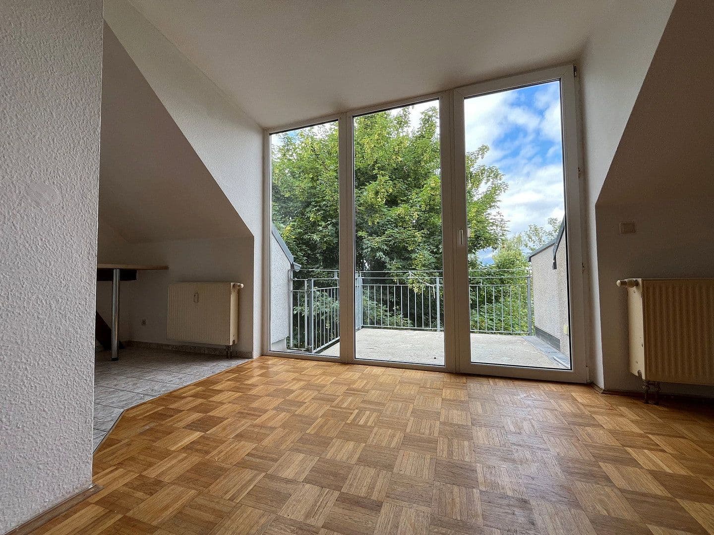 Prodej domu 584 m², Schneeberger Straße 4, Chemnitz, Sasko Prodej domu 584 m², Schneeberger Straße 4, Chemnitz, Sasko