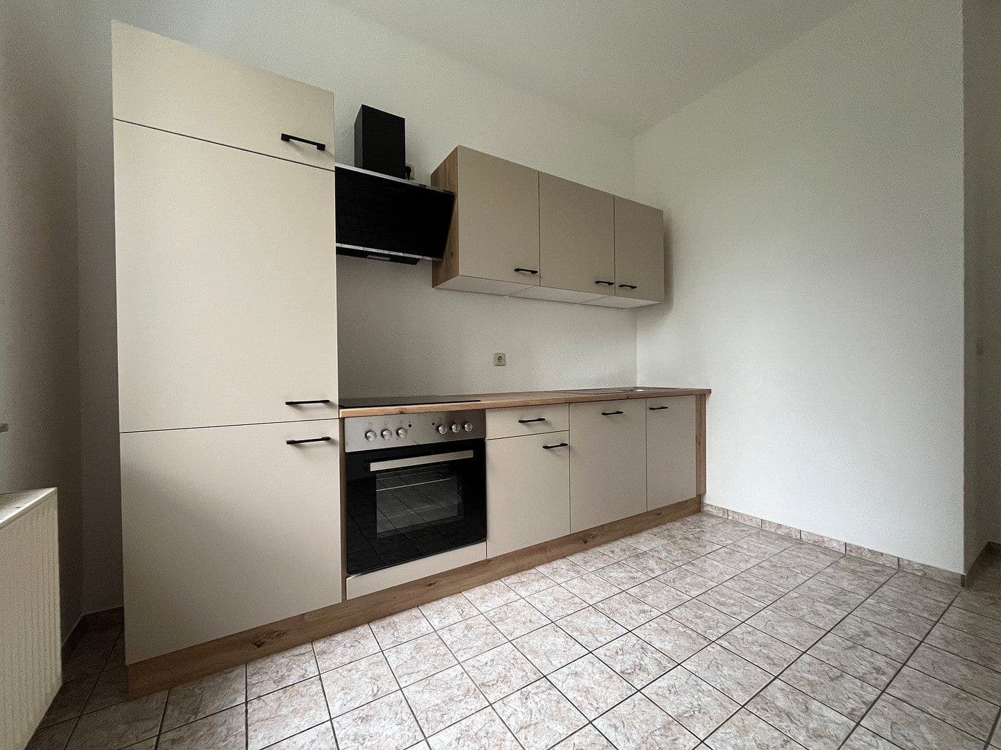 Prodej domu 584 m², Schneeberger Straße 4, Chemnitz, Sasko Prodej domu 584 m², Schneeberger Straße 4, Chemnitz, Sasko