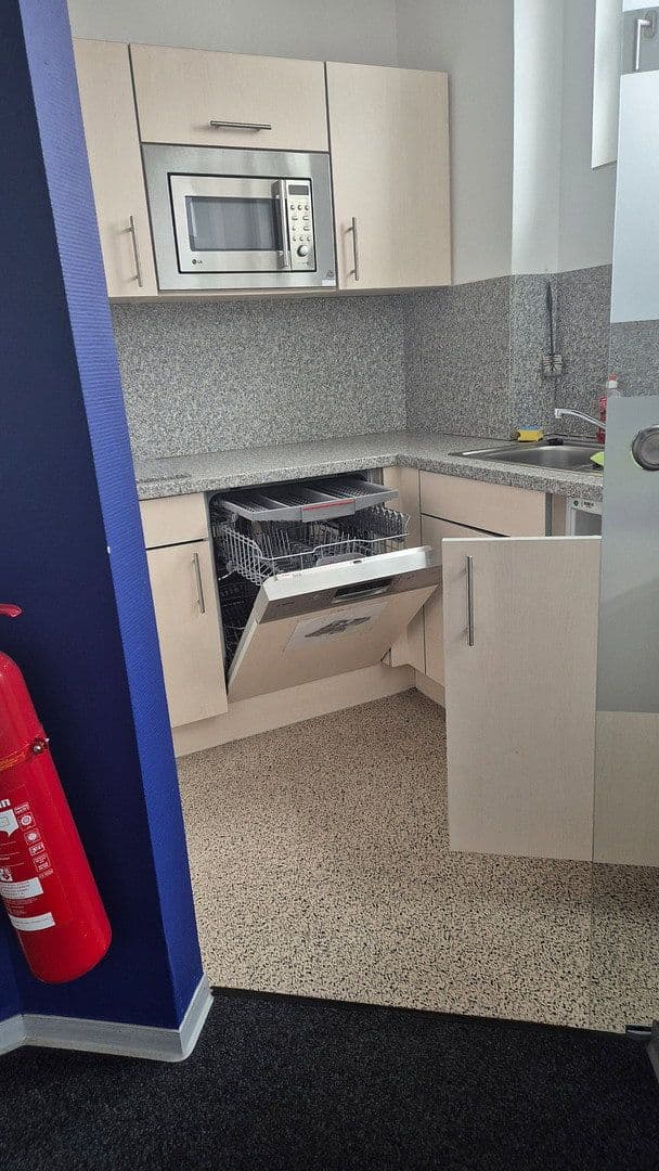 Pronájem kanceláře 613 m², Alzenau, Bavorsko Pronájem kanceláře 613 m², Alzenau, Bavorsko