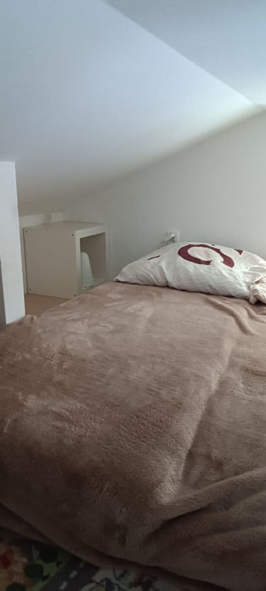 Prodej chaty, chalupy 60 m², pozemek 1.550 m², Benešov, Středočeský kraj Prodej chaty, chalupy 60 m², pozemek 1.550 m², Benešov, Středočeský kraj