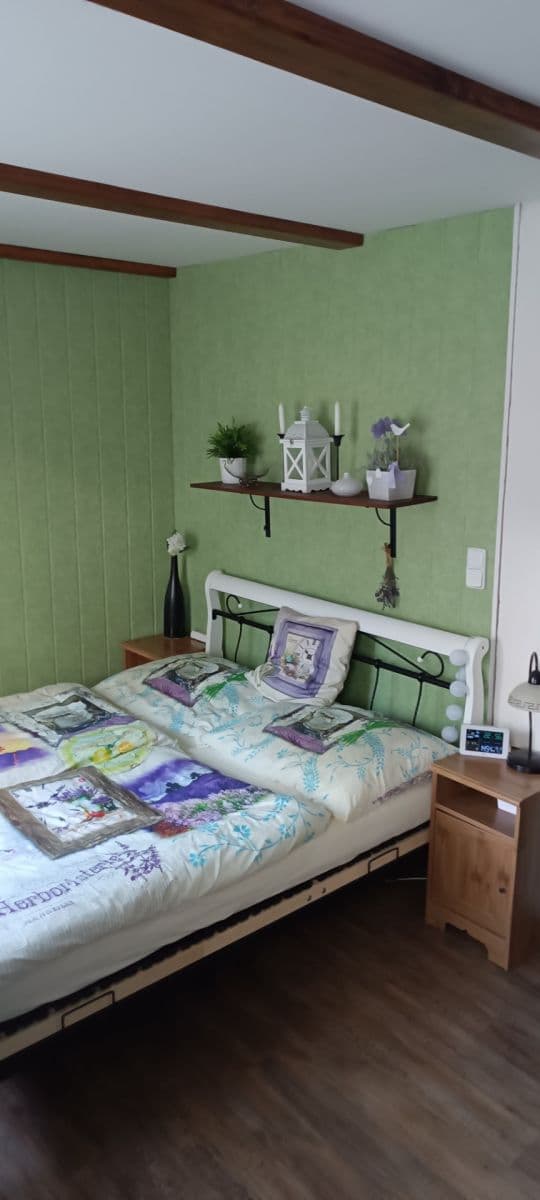Prodej chaty, chalupy 60 m², pozemek 1.550 m², Benešov, Středočeský kraj Prodej chaty, chalupy 60 m², pozemek 1.550 m², Benešov, Středočeský kraj