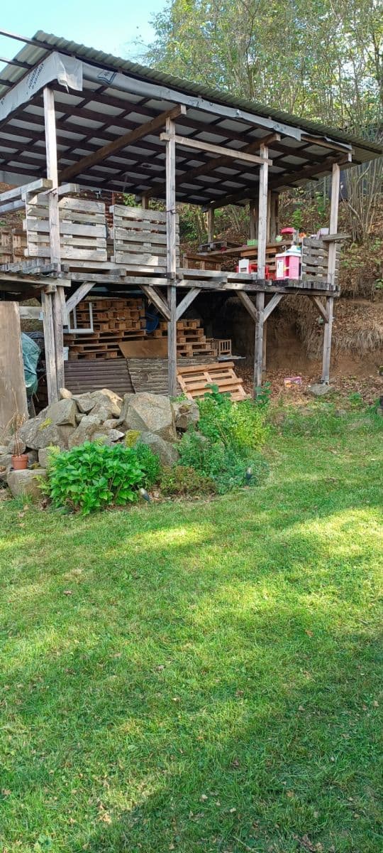 Prodej chaty, chalupy 60 m², pozemek 1.550 m², Benešov, Středočeský kraj Prodej chaty, chalupy 60 m², pozemek 1.550 m², Benešov, Středočeský kraj