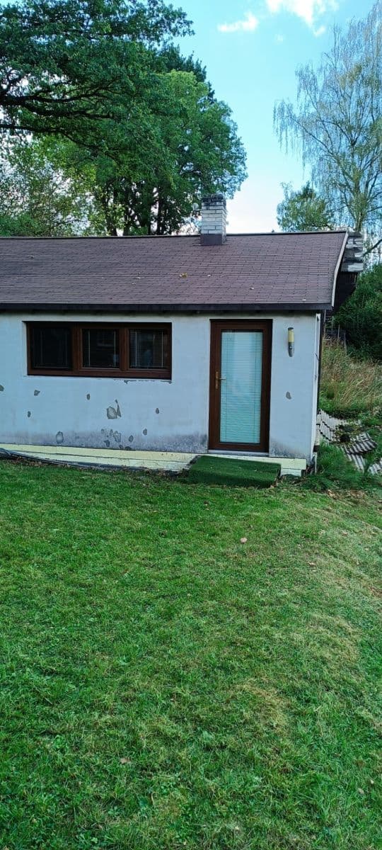 Prodej chaty, chalupy 60 m², pozemek 1.550 m², Benešov, Středočeský kraj Prodej chaty, chalupy 60 m², pozemek 1.550 m², Benešov, Středočeský kraj