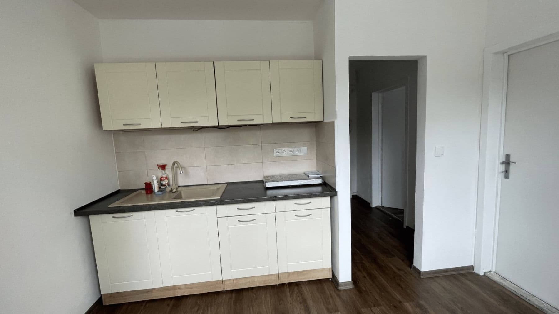 Pronájem bytu 1+1 34 m², Štouračova, Brno, Jihomoravský kraj Pronájem bytu 1+1 34 m², Štouračova, Brno, Jihomoravský kraj