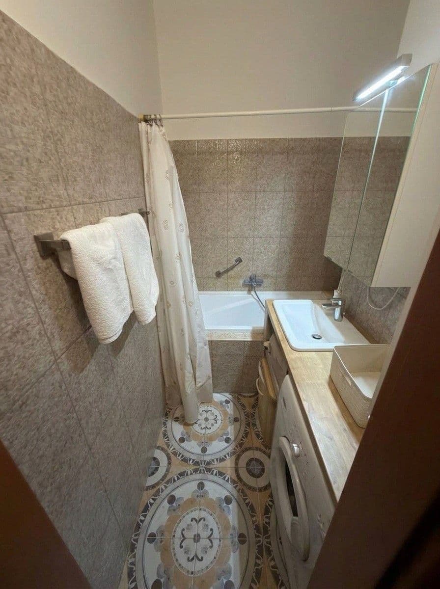 Pronájem bytu 2+1 49 m², Přemyslovská, Praha, Praha Pronájem bytu 2+1 49 m², Přemyslovská, Praha, Praha