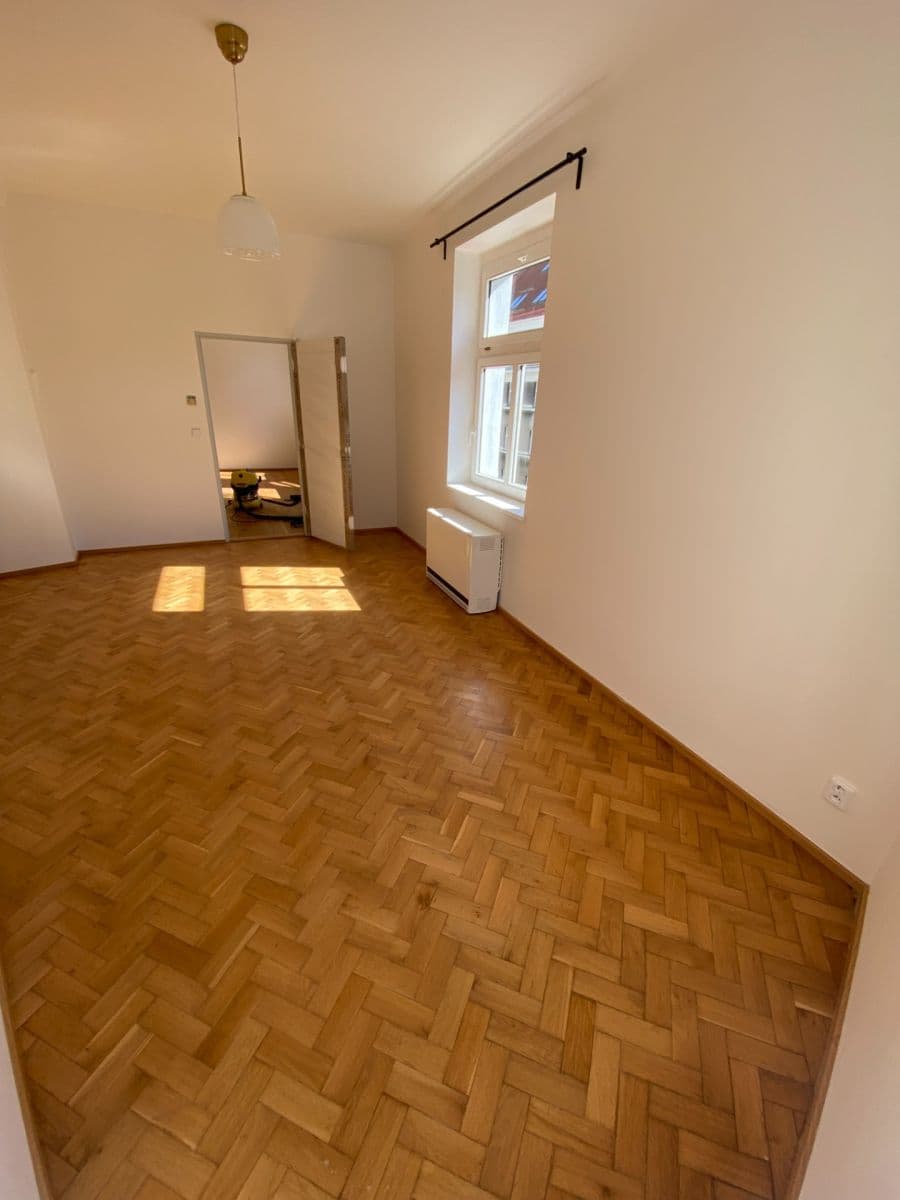 Pronájem bytu 2+kk 42 m², Ježkova, Praha, Praha Pronájem bytu 2+kk 42 m², Ježkova, Praha, Praha