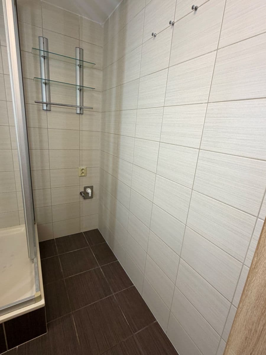 Pronájem bytu 2+1 61 m², Černého, Brno, Jihomoravský kraj Pronájem bytu 2+1 61 m², Černého, Brno, Jihomoravský kraj
