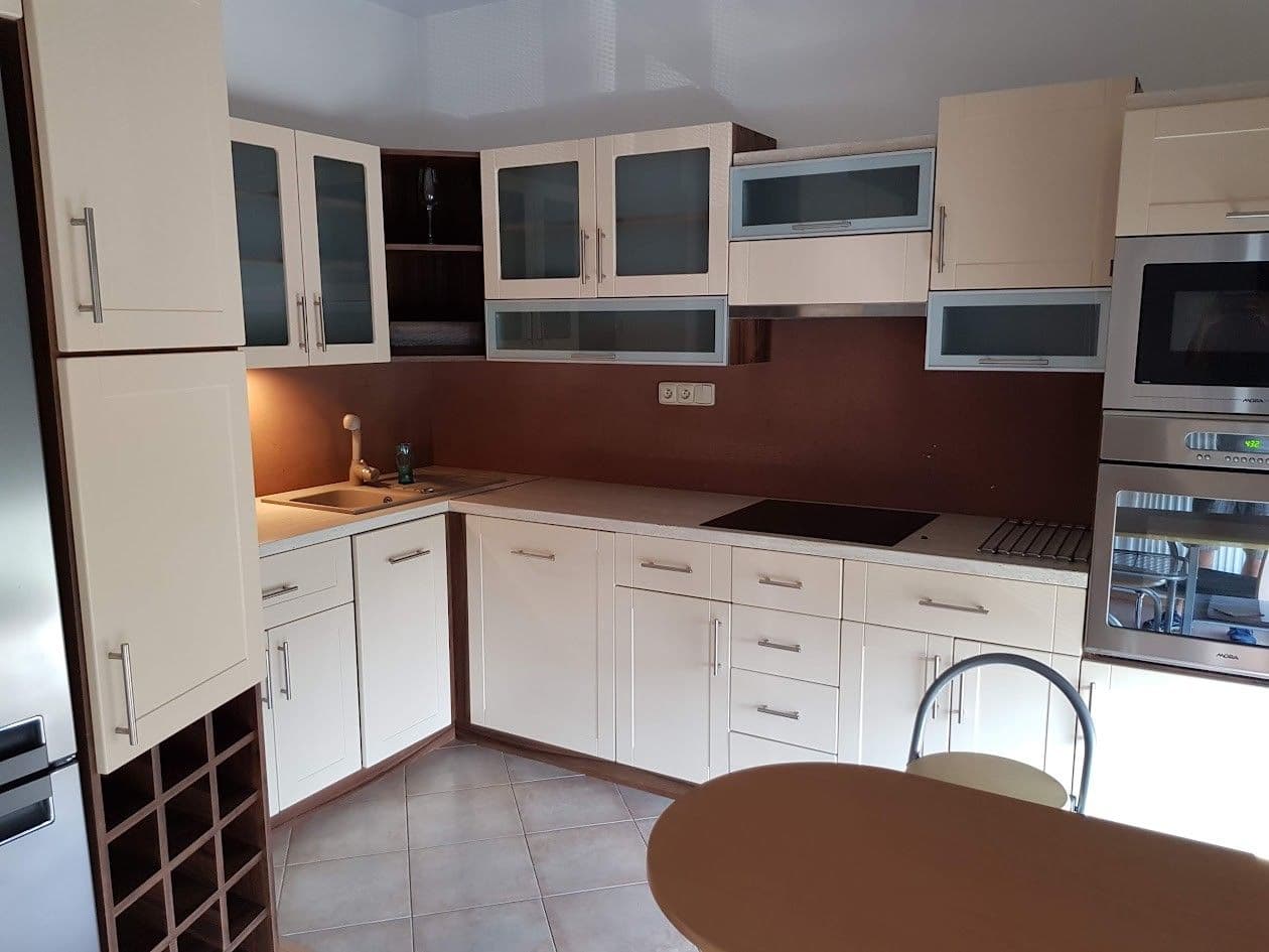 Pronájem bytu 2+kk 61 m², Holubinková, Praha, Praha Pronájem bytu 2+kk 61 m², Holubinková, Praha, Praha