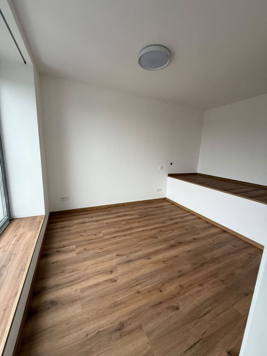 Pronájem bytu 3+kk 51 m², Žleby, Rozdrojovice, Jihomoravský kraj Pronájem bytu 3+kk 51 m², Žleby, Rozdrojovice, Jihomoravský kraj