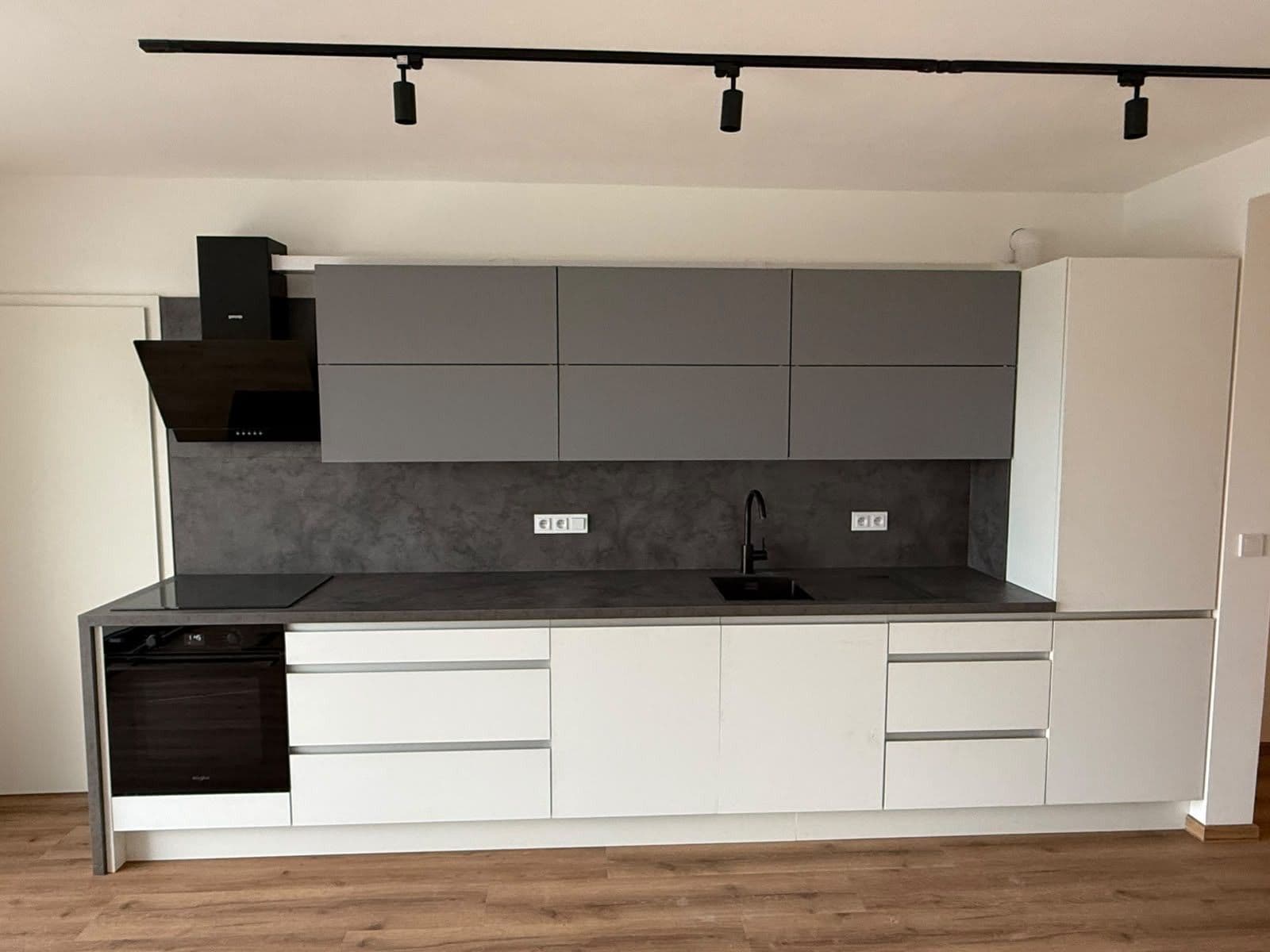 Pronájem bytu 3+kk 51 m², Žleby, Rozdrojovice, Jihomoravský kraj Pronájem bytu 3+kk 51 m², Žleby, Rozdrojovice, Jihomoravský kraj