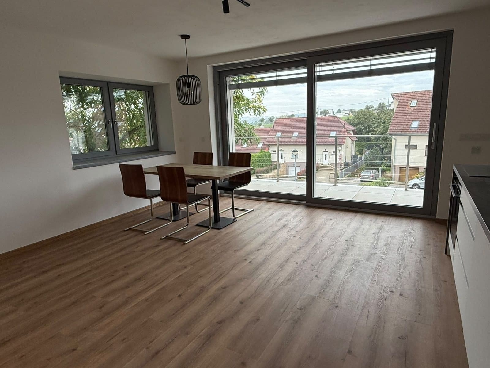 Pronájem bytu 3+kk 51 m², Žleby, Rozdrojovice, Jihomoravský kraj Pronájem bytu 3+kk 51 m², Žleby, Rozdrojovice, Jihomoravský kraj