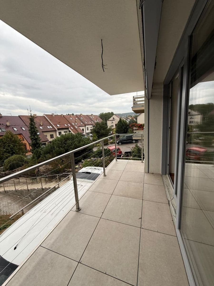 Pronájem bytu 3+kk 51 m², Žleby, Rozdrojovice, Jihomoravský kraj Pronájem bytu 3+kk 51 m², Žleby, Rozdrojovice, Jihomoravský kraj