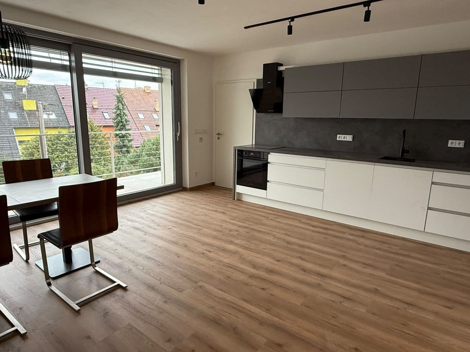 Pronájem bytu 3+kk 51 m², Žleby, Rozdrojovice, Jihomoravský kraj Pronájem bytu 3+kk 51 m², Žleby, Rozdrojovice, Jihomoravský kraj