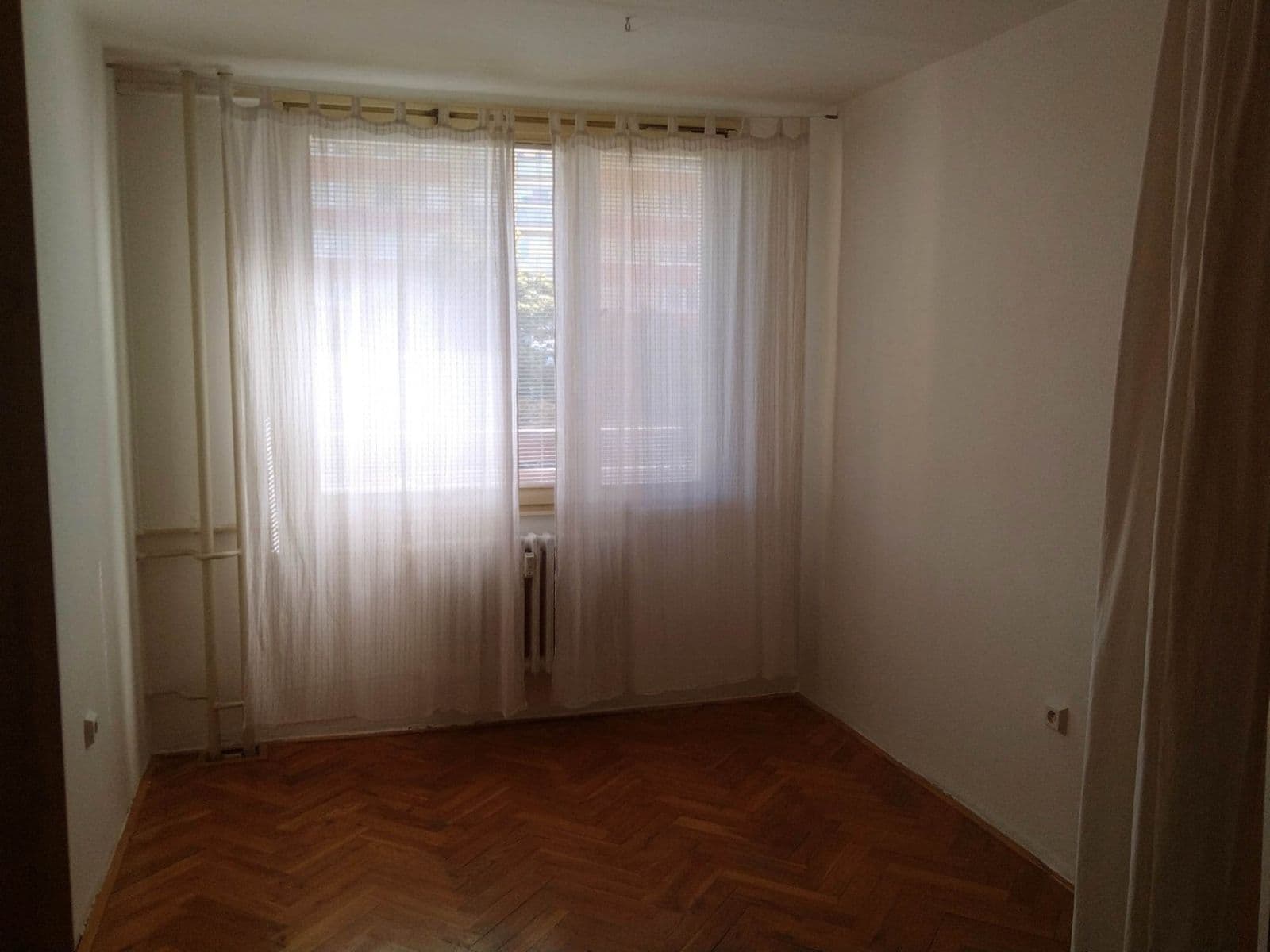 Pronájem bytu 2+kk 45 m², Gutova, Praha, Praha Pronájem bytu 2+kk 45 m², Gutova, Praha, Praha