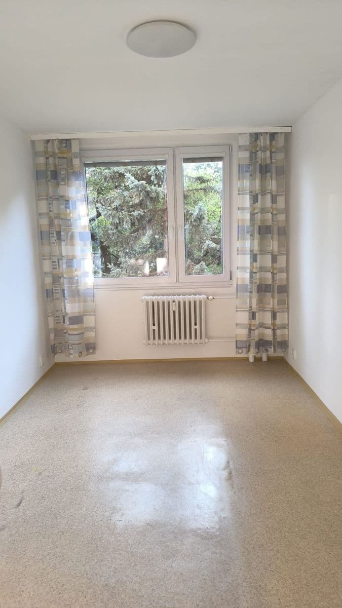 Pronájem bytu 2+kk 43 m², Chabařovická, Praha, Praha Pronájem bytu 2+kk 43 m², Chabařovická, Praha, Praha