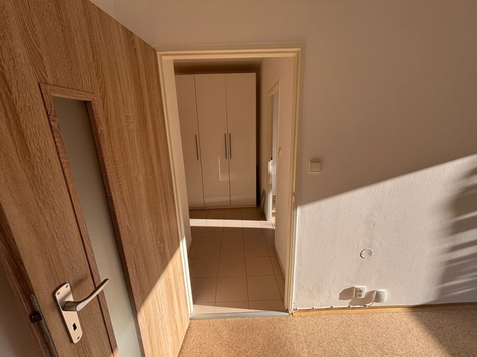 Pronájem bytu 2+kk 43 m², Chabařovická, Praha, Praha Pronájem bytu 2+kk 43 m², Chabařovická, Praha, Praha