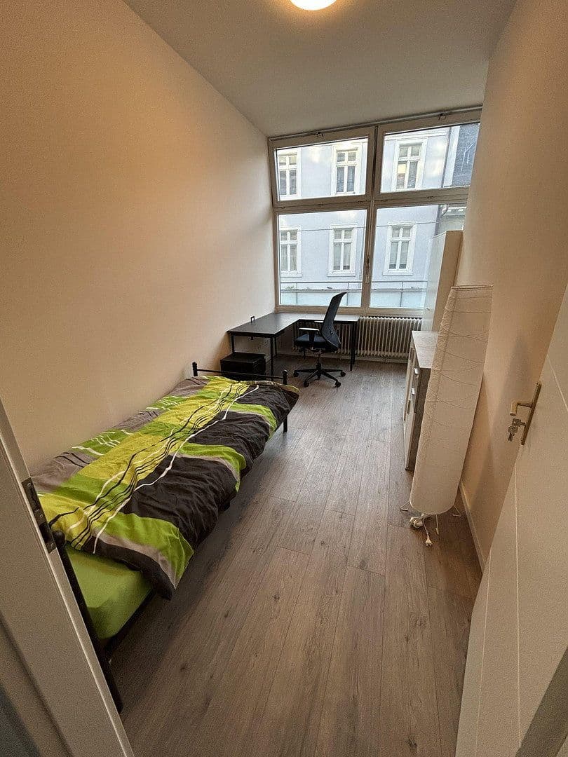 Prodej bytu 7+1 178 m², Karlsruhe, Bádensko-Württembersko Prodej bytu 7+1 178 m², Karlsruhe, Bádensko-Württembersko