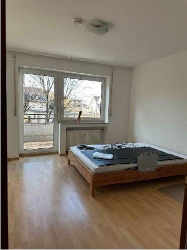 Pronájem bytu 4+1 109 m², Tübingen, Bádensko-Württembersko Pronájem bytu 4+1 109 m², Tübingen, Bádensko-Württembersko