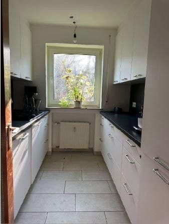 Pronájem bytu 4+1 109 m², Tübingen, Bádensko-Württembersko Pronájem bytu 4+1 109 m², Tübingen, Bádensko-Württembersko