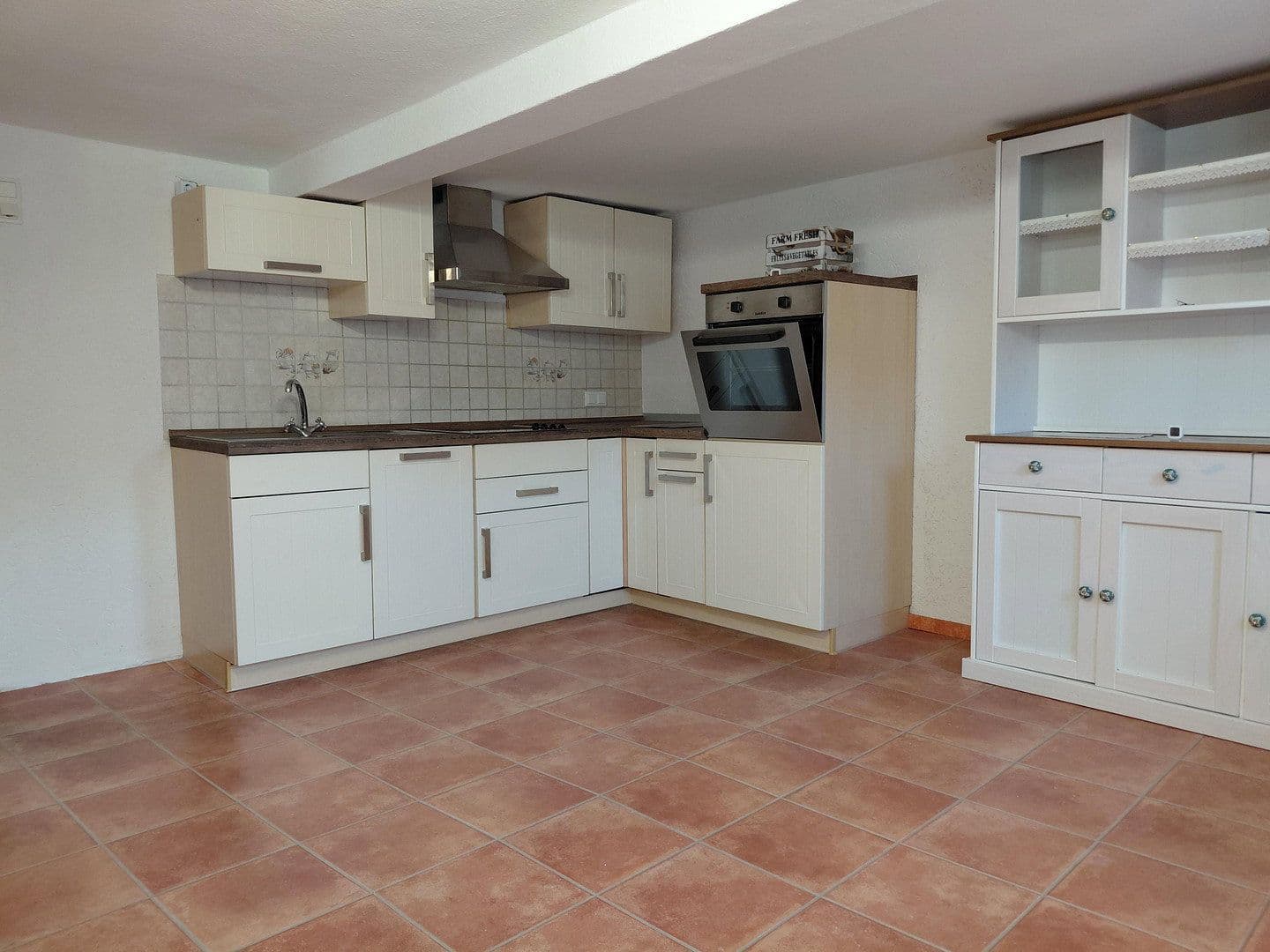 Pronájem domu 115 m², pozemek 99 m², Usingen, Hessen Pronájem domu 115 m², pozemek 99 m², Usingen, Hessen