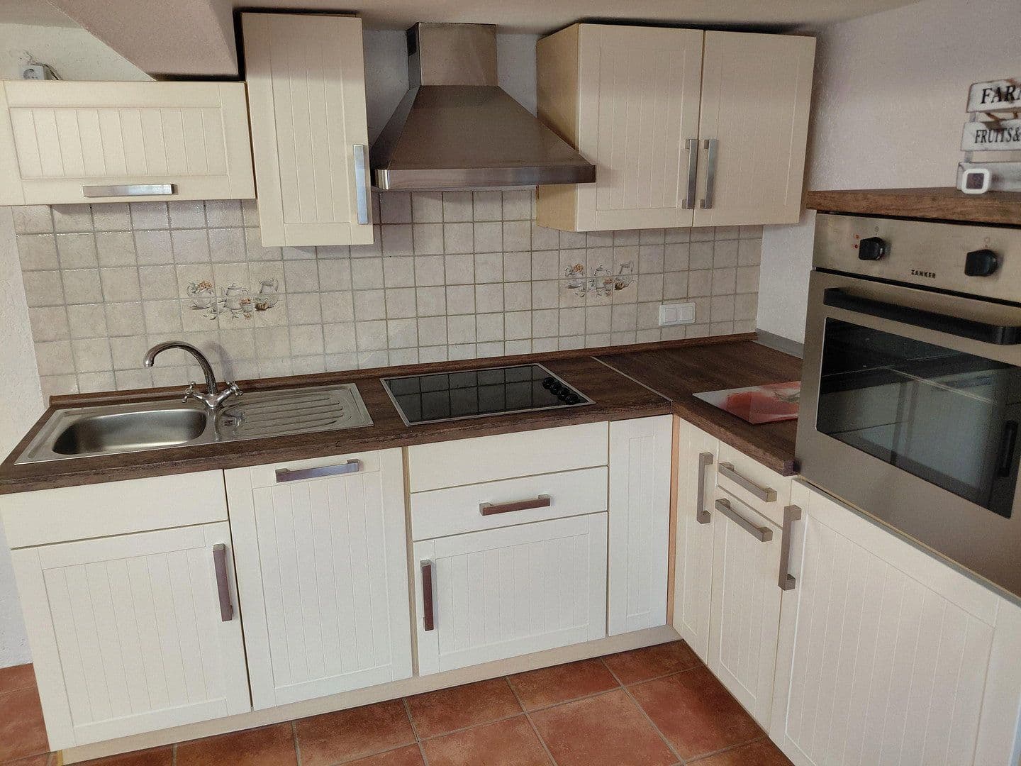 Pronájem domu 115 m², pozemek 99 m², Usingen, Hessen Pronájem domu 115 m², pozemek 99 m², Usingen, Hessen