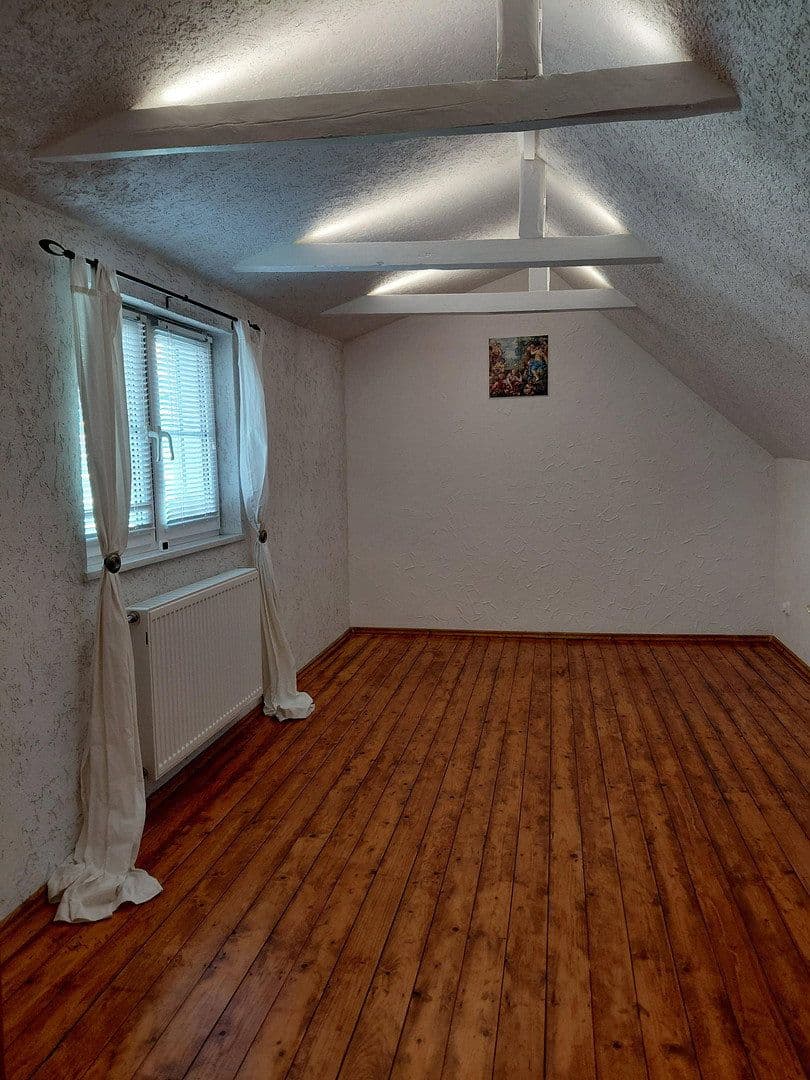 Pronájem domu 115 m², pozemek 99 m², Usingen, Hessen Pronájem domu 115 m², pozemek 99 m², Usingen, Hessen