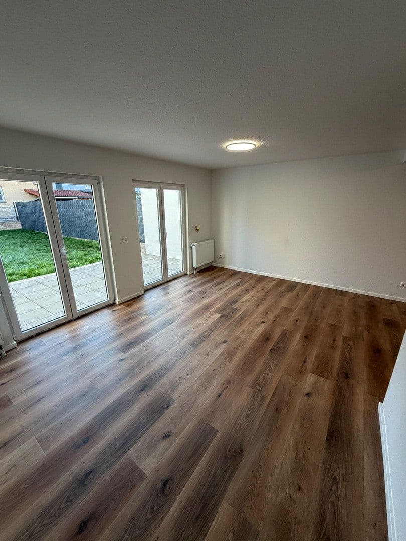 Prodej domu 125 m², pozemek 204 m², Clara-Schumann-Straße 4, Riedstadt, Hessen Prodej domu 125 m², pozemek 204 m², Clara-Schumann-Straße 4, Riedstadt, Hessen