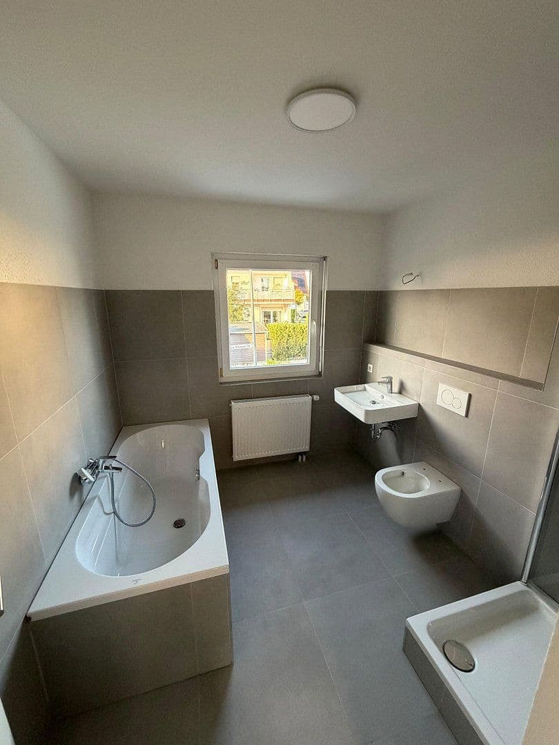 Prodej domu 125 m², pozemek 204 m², Clara-Schumann-Straße 4, Riedstadt, Hessen Prodej domu 125 m², pozemek 204 m², Clara-Schumann-Straße 4, Riedstadt, Hessen