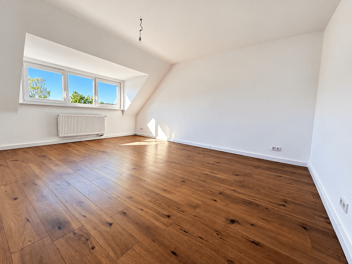 Prodej bytu 3+1 67 m², Maashofstraße 16-18, Leverkusen, Severní Porýní-Vestfálsko Prodej bytu 3+1 67 m², Maashofstraße 16-18, Leverkusen, Severní Porýní-Vestfálsko