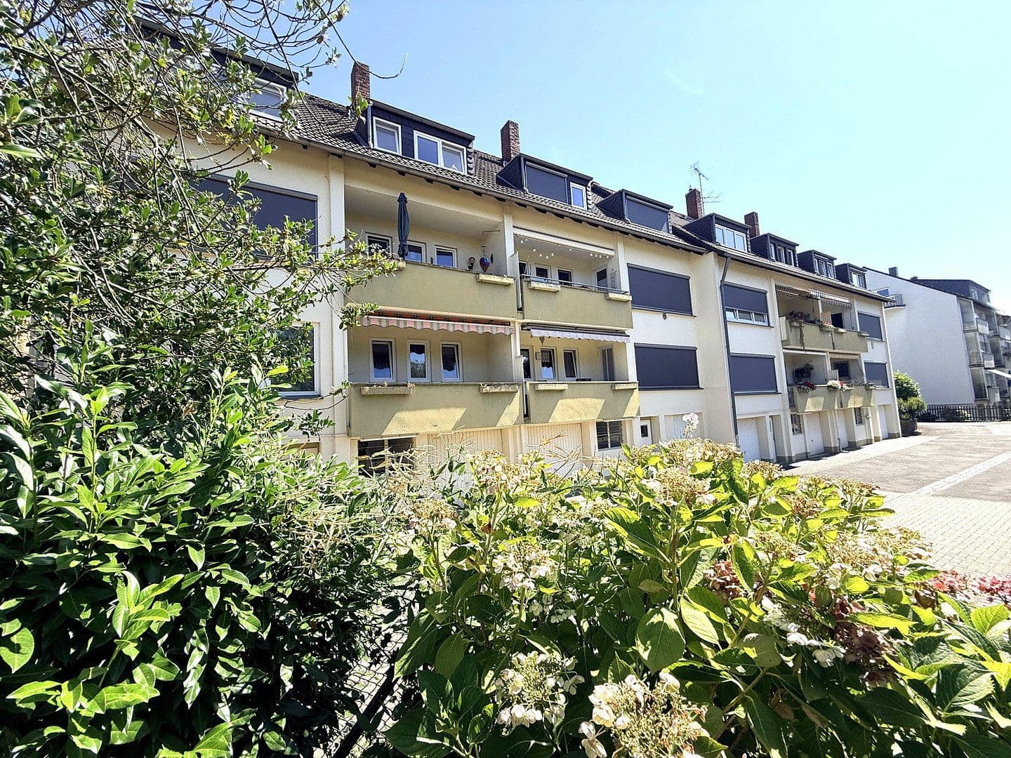 Prodej bytu 3+1 67 m², Maashofstraße 16-18, Leverkusen, Severní Porýní-Vestfálsko Prodej bytu 3+1 67 m², Maashofstraße 16-18, Leverkusen, Severní Porýní-Vestfálsko
