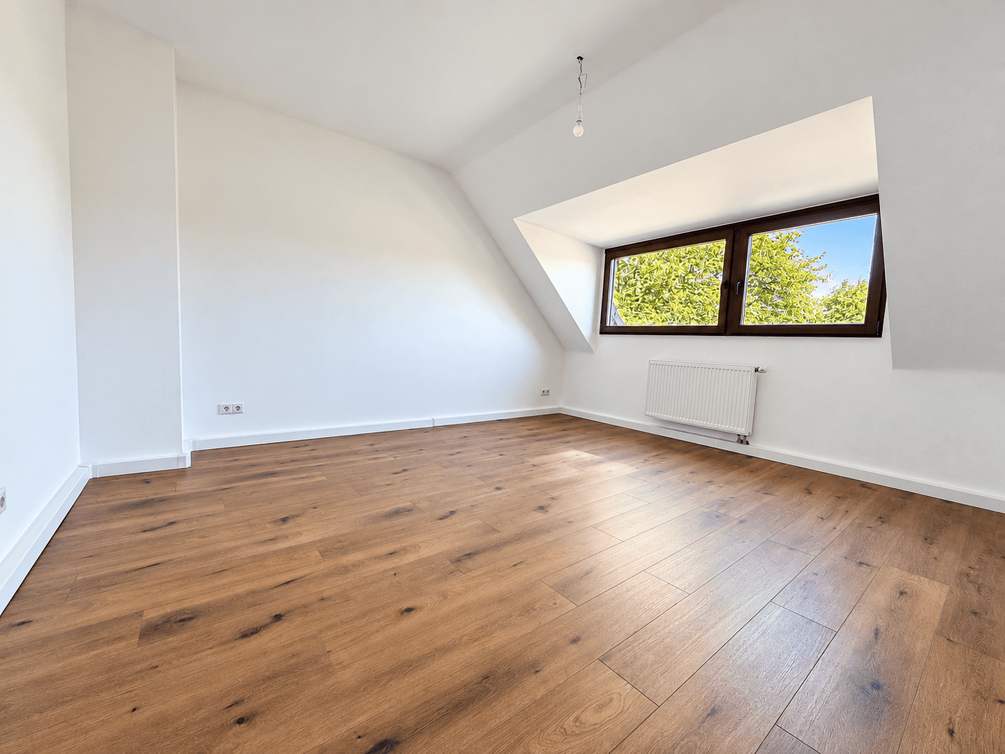 Prodej bytu 3+1 67 m², Maashofstraße 16-18, Leverkusen, Severní Porýní-Vestfálsko Prodej bytu 3+1 67 m², Maashofstraße 16-18, Leverkusen, Severní Porýní-Vestfálsko