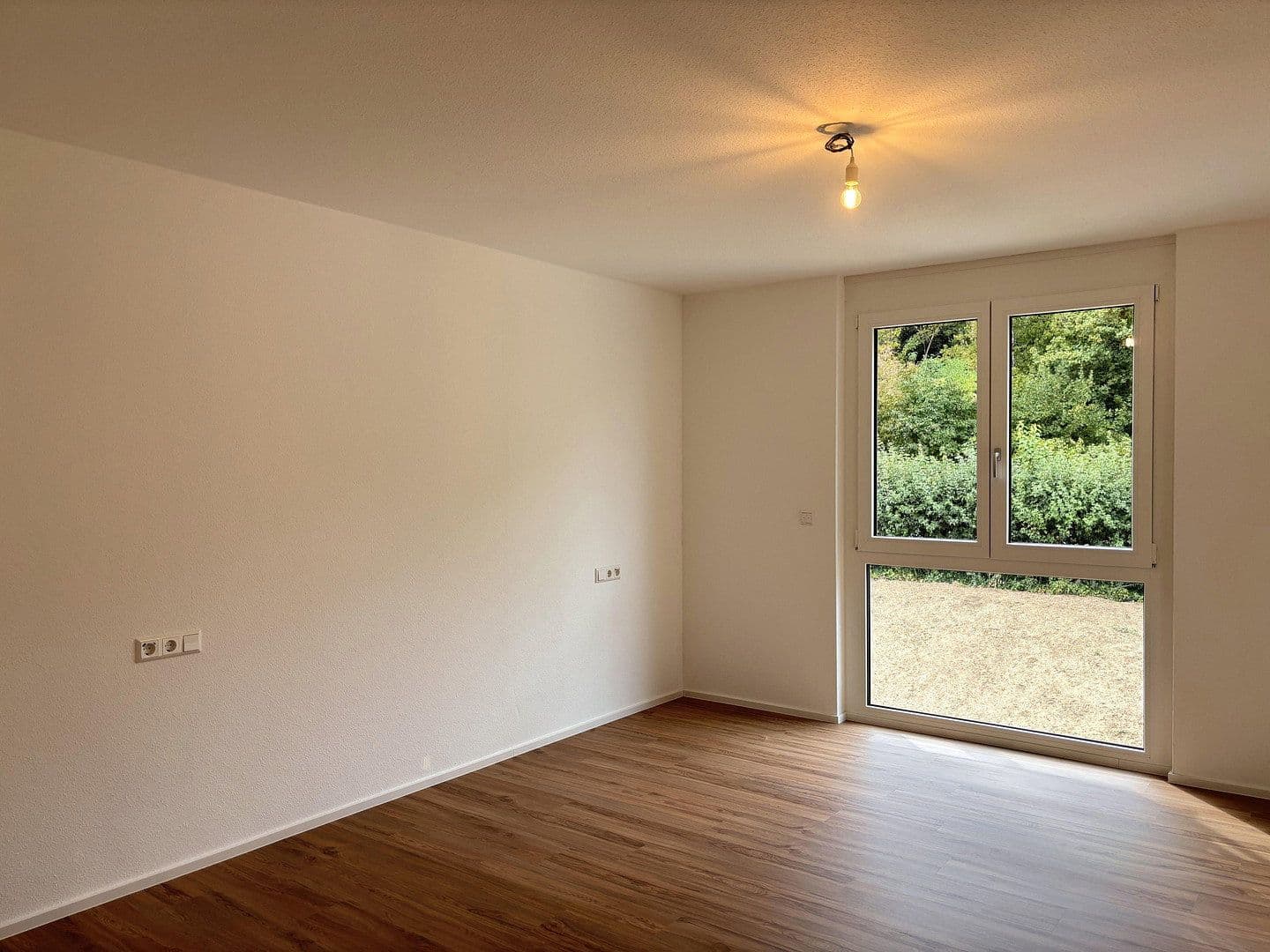 Pronájem bytu 2+1 67 m², Wendlinger Str. 45, Nürtingen, Bádensko-Württembersko Pronájem bytu 2+1 67 m², Wendlinger Str. 45, Nürtingen, Bádensko-Württembersko