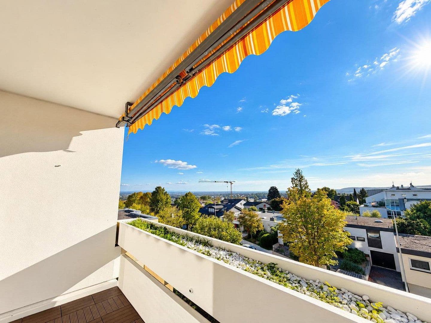 Prodej bytu 2+1 69 m², Ahornstr. 3, Bad Soden am Taunus, Hessen Prodej bytu 2+1 69 m², Ahornstr. 3, Bad Soden am Taunus, Hessen