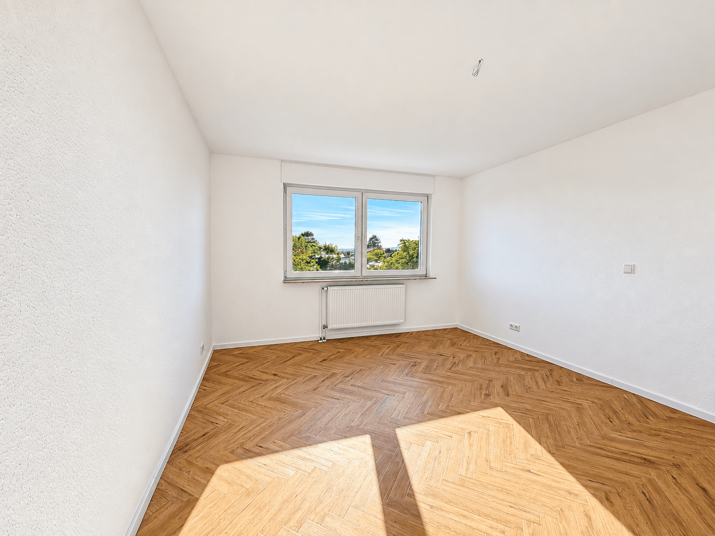 Prodej bytu 2+1 69 m², Ahornstr. 3, Bad Soden am Taunus, Hessen Prodej bytu 2+1 69 m², Ahornstr. 3, Bad Soden am Taunus, Hessen