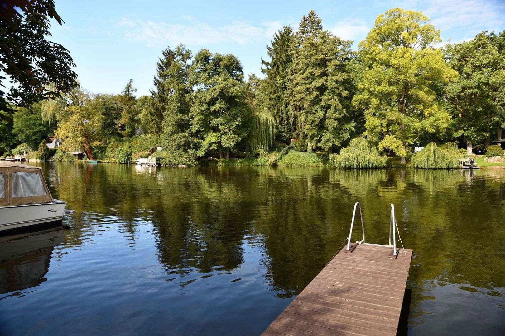 Prodej pozemku 1.300 m², Königs Wusterhausen, Braniborsko Prodej pozemku 1.300 m², Königs Wusterhausen, Braniborsko