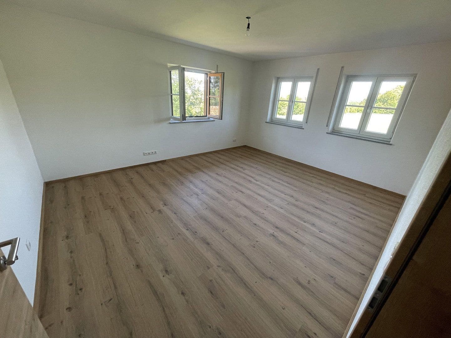Pronájem bytu 4+1 103 m², Fridolfing, Bavorsko Pronájem bytu 4+1 103 m², Fridolfing, Bavorsko