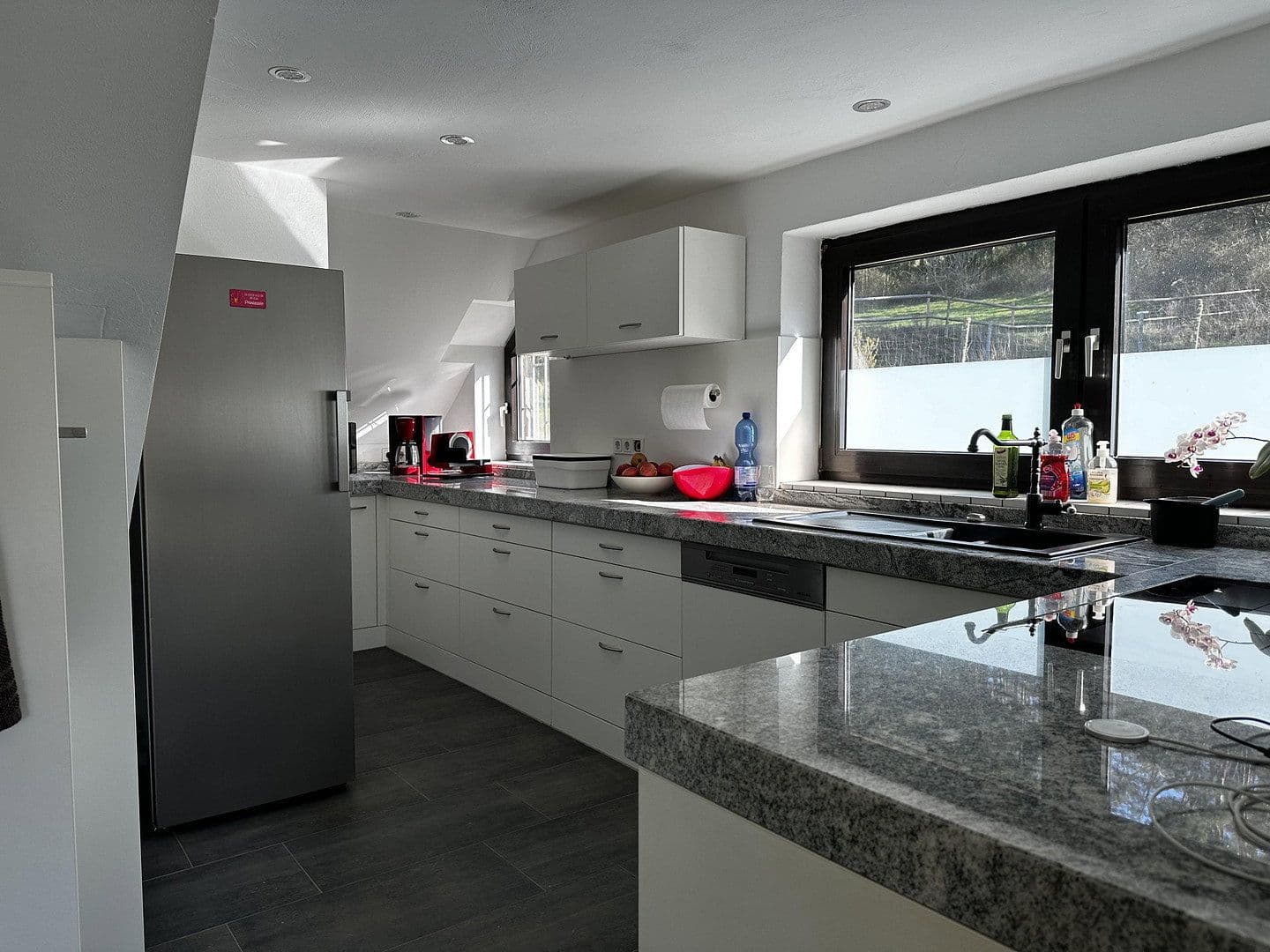 Prodej domu 140 m², pozemek 47.200 m², Kirchberg, Porýní-Falc Prodej domu 140 m², pozemek 47.200 m², Kirchberg, Porýní-Falc