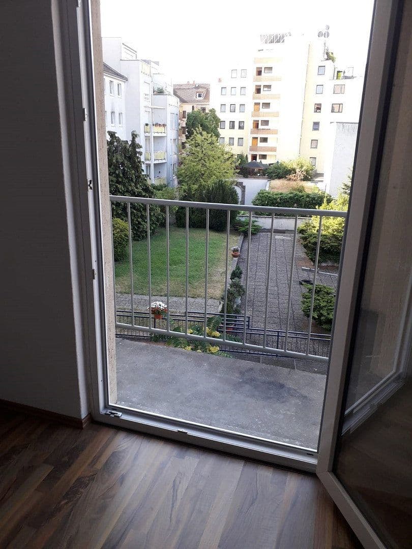 Pronájem bytu 2+1 55 m², Goethestraße 70, Offenbach am Main, Hessen Pronájem bytu 2+1 55 m², Goethestraße 70, Offenbach am Main, Hessen