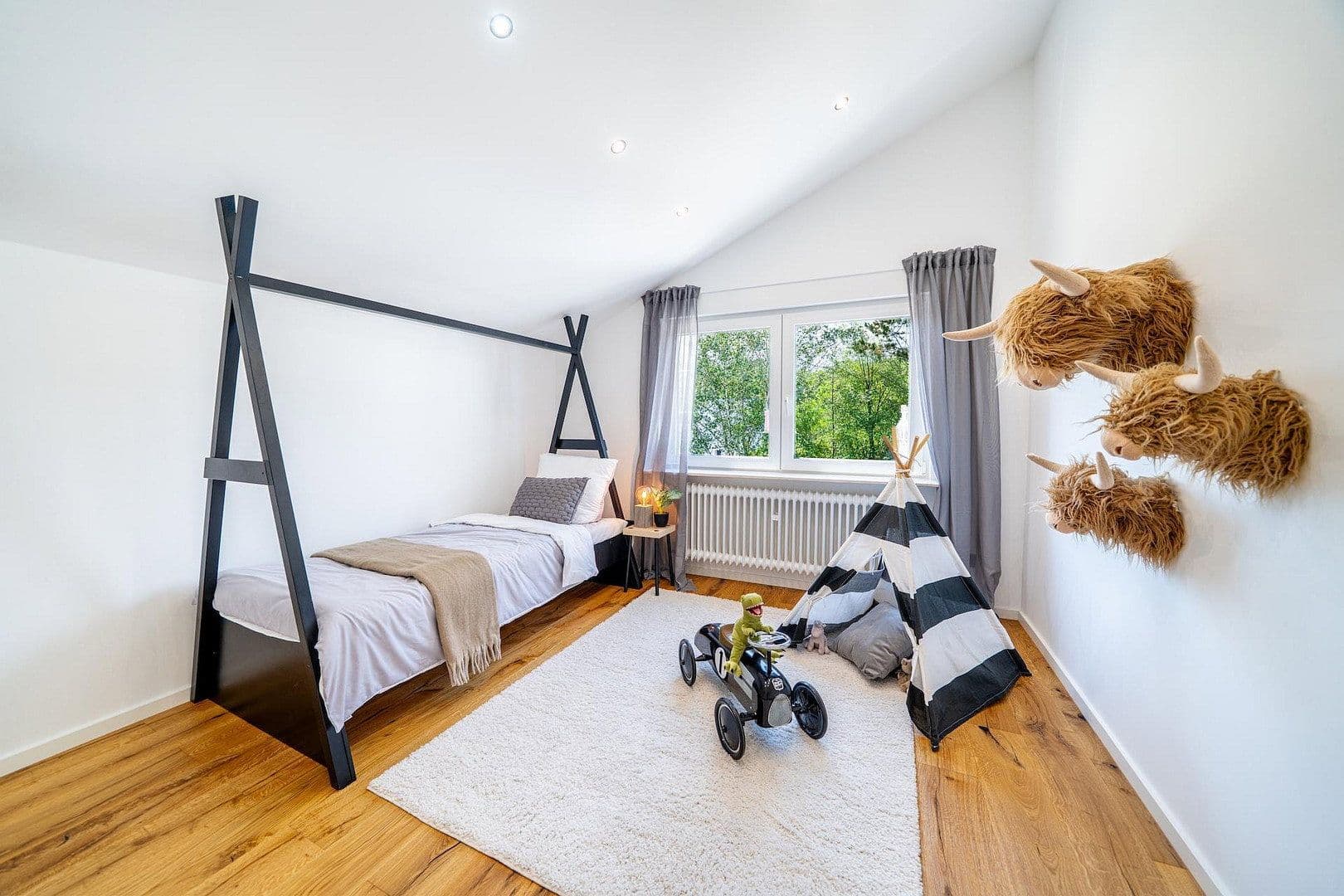 Prodej domu 138 m², pozemek 400 m², Neu-Anspach, Hessen Prodej domu 138 m², pozemek 400 m², Neu-Anspach, Hessen