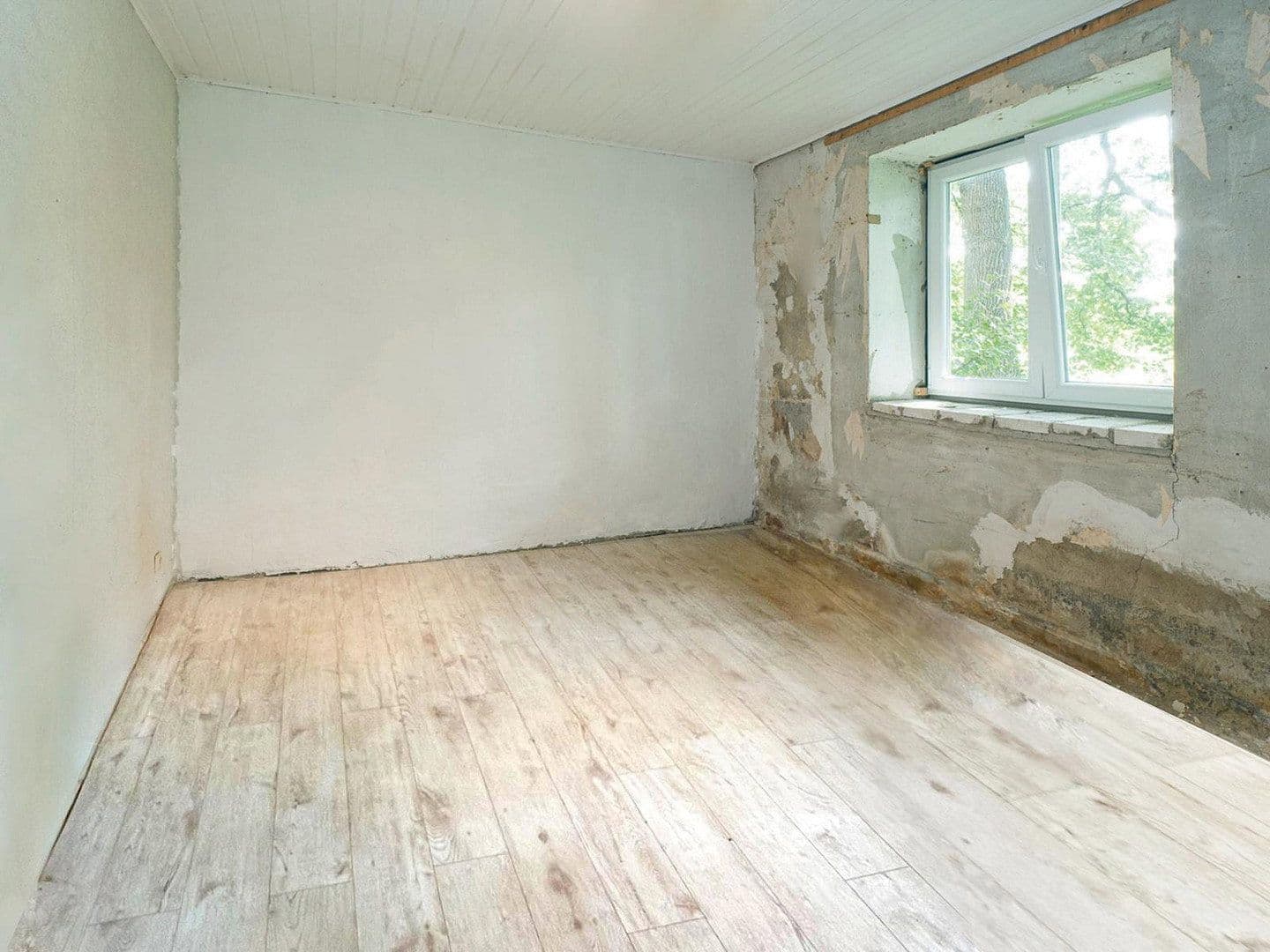 Prodej domu 135 m², pozemek 14.013 m², Bremervörde, Dolní Sasko Prodej domu 135 m², pozemek 14.013 m², Bremervörde, Dolní Sasko