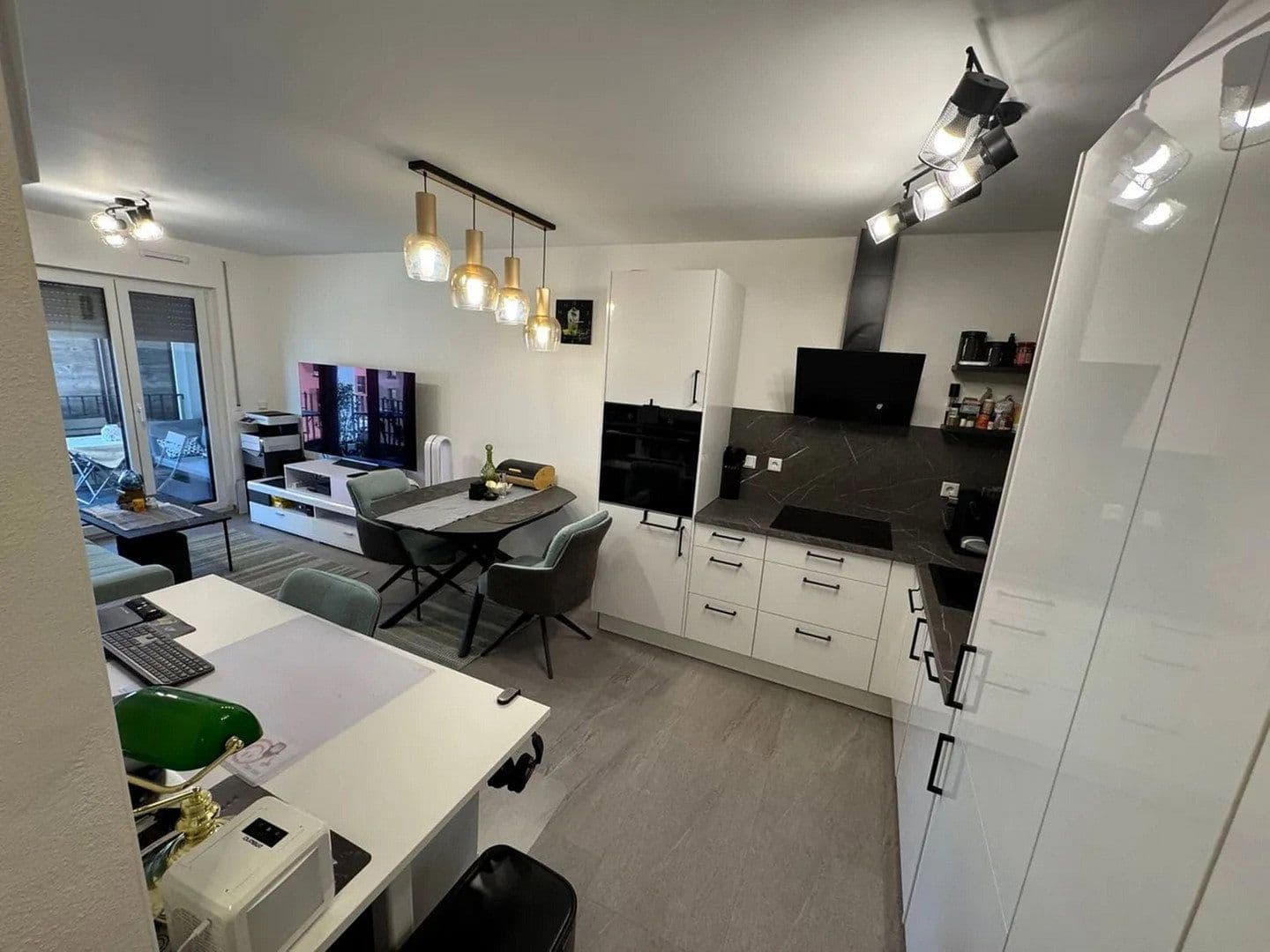 Pronájem bytu 2+1 46 m², Regensburg, Bavorsko Pronájem bytu 2+1 46 m², Regensburg, Bavorsko