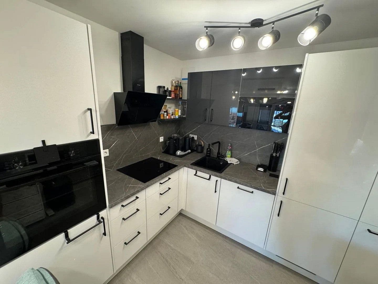 Pronájem bytu 2+1 46 m², Regensburg, Bavorsko Pronájem bytu 2+1 46 m², Regensburg, Bavorsko