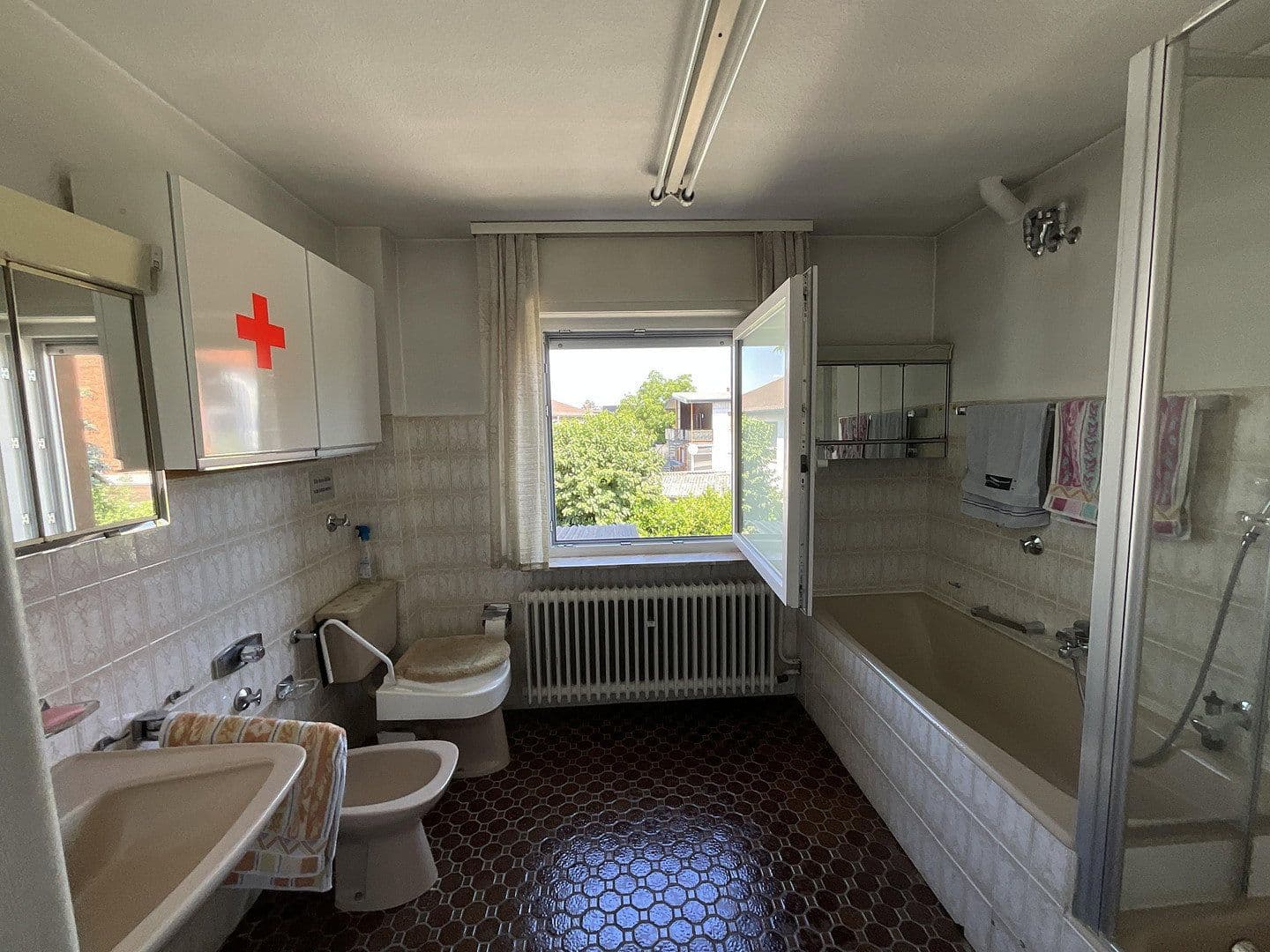 Prodej domu 130 m², pozemek 353 m², Mühlheim am Main, Hessen Prodej domu 130 m², pozemek 353 m², Mühlheim am Main, Hessen