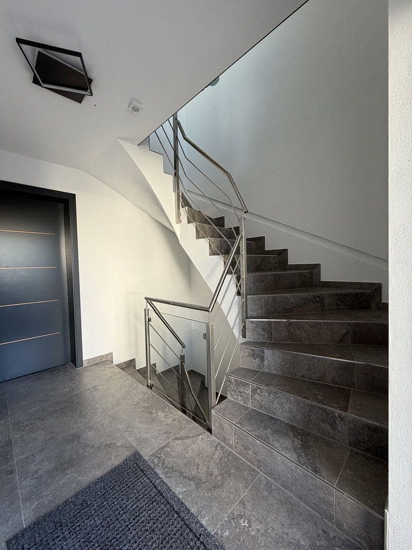 Pronájem bytu 5+1 145 m², Deuerling, Bavorsko Pronájem bytu 5+1 145 m², Deuerling, Bavorsko
