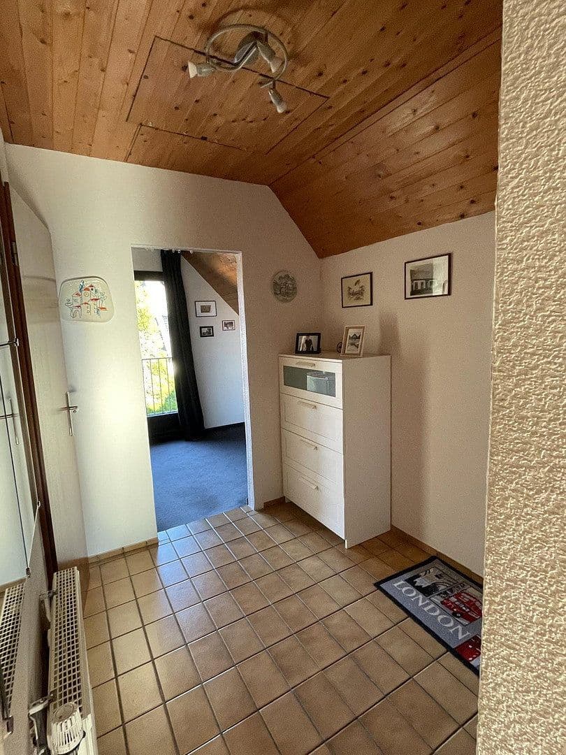 Prodej domu 146 m², pozemek 282 m², Oberhausen, Severní Porýní-Vestfálsko Prodej domu 146 m², pozemek 282 m², Oberhausen, Severní Porýní-Vestfálsko